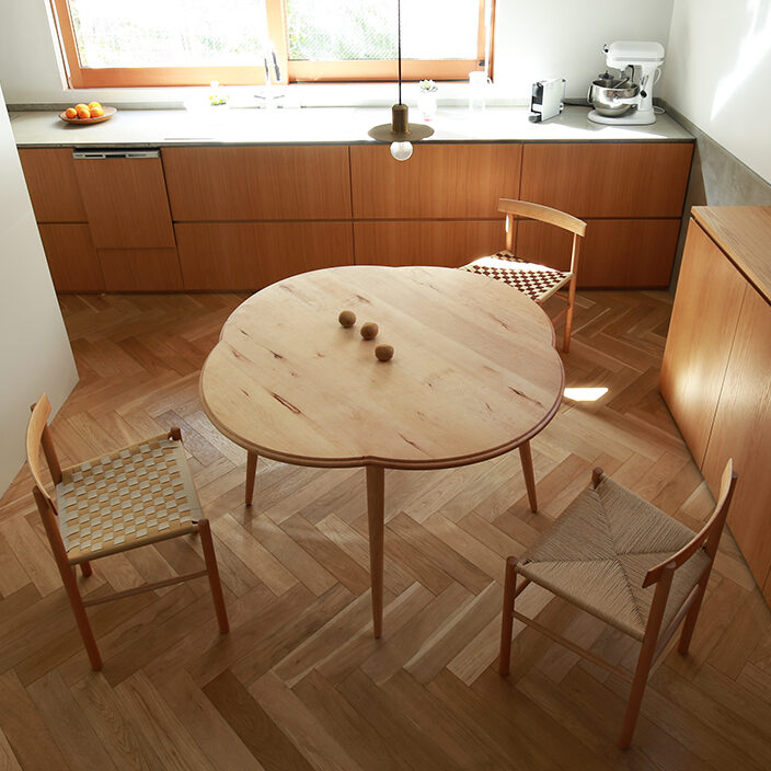 SERVE Original Maple Furniture | メープル無垢材の家具 サーブ